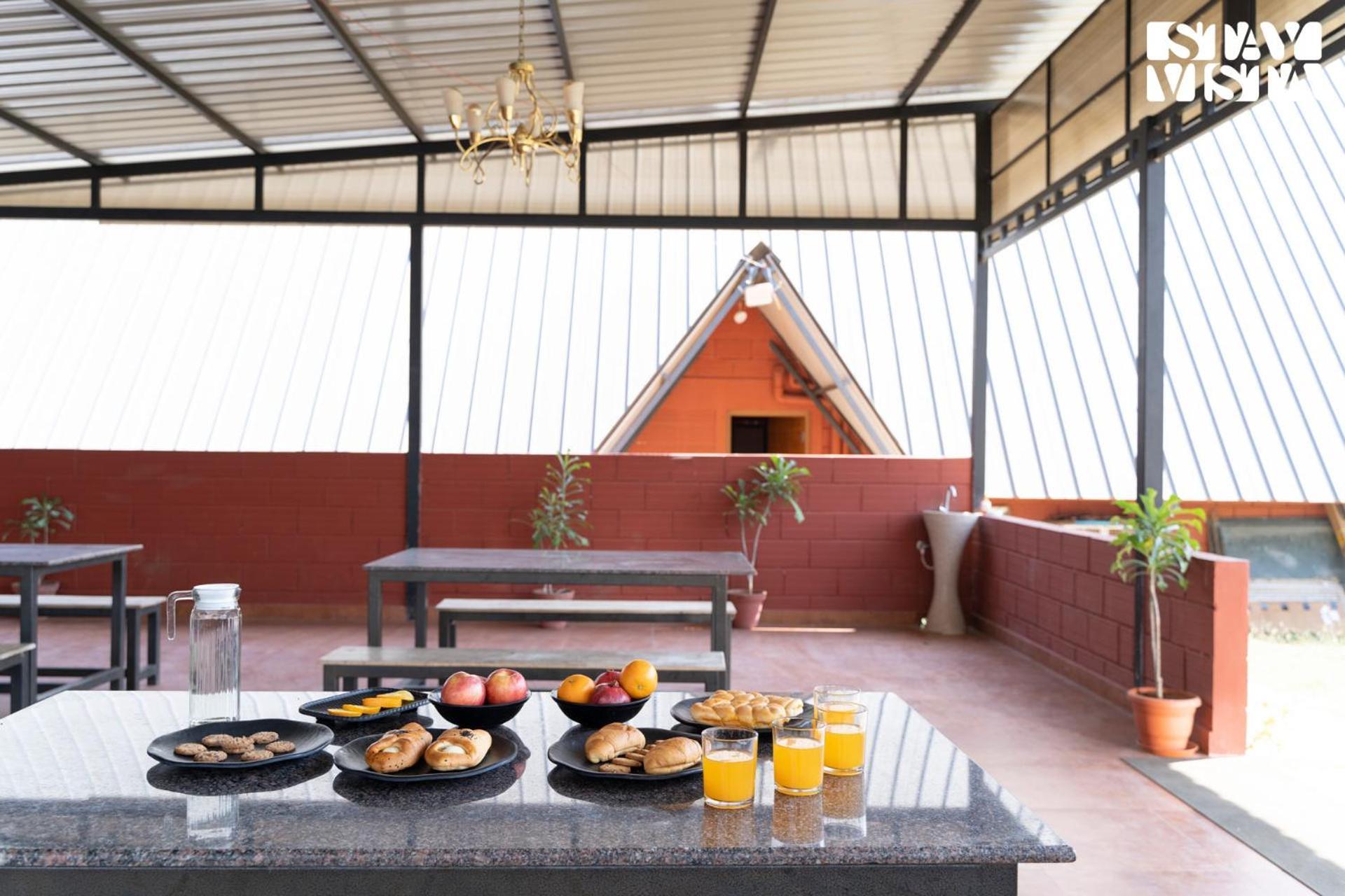 Stayvista At Golden Triangle Kabini With Bonfire, River View & Comp Beakfast Hampāpura Zewnętrze zdjęcie